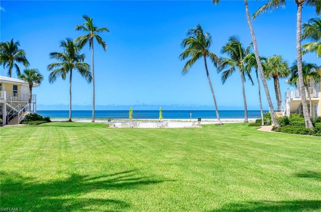 2151 Gulf Shore BLVD N # 204, Naples, FL 34102