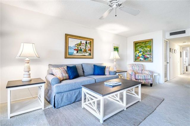 2151 Gulf Shore BLVD N # 204, Naples, FL 34102