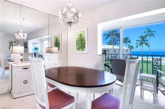 2151 Gulf Shore BLVD N # 204, Naples, FL 34102