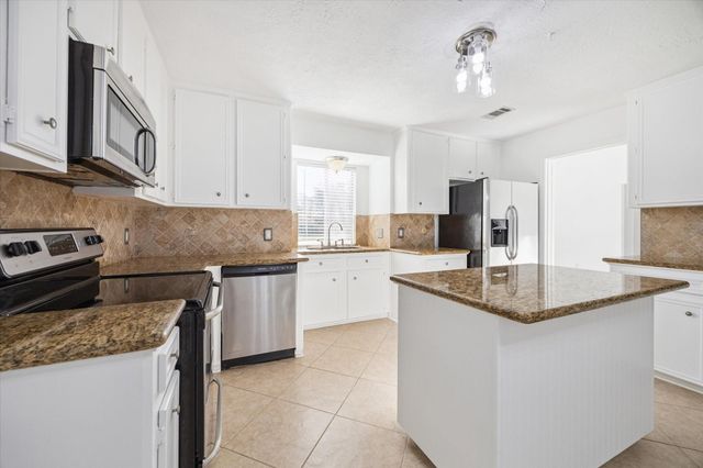 12411 Caren Court, Houston, TX 77031