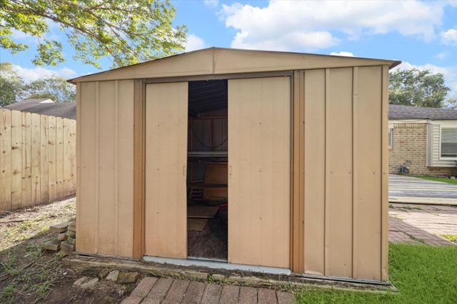 12411 Caren Court, Houston, TX 77031