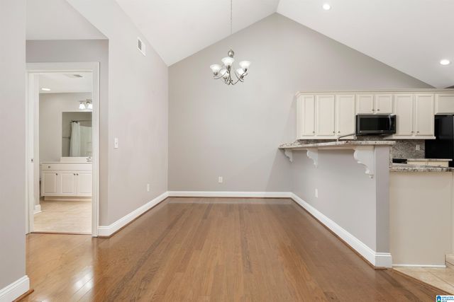 121 Cornerstone Ct Unit 121, Birmingham, AL 35022