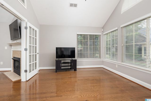 121 Cornerstone Ct Unit 121, Birmingham, AL 35022