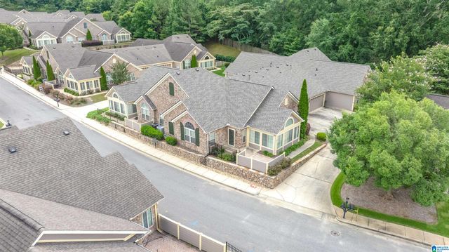 121 Cornerstone Ct Unit 121, Birmingham, AL 35022