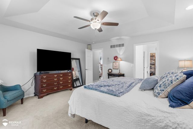 3311 Peregrine Way, Howell, MI 48843