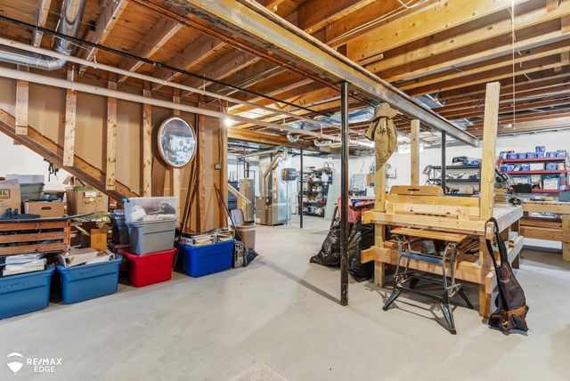 3311 Peregrine Way, Howell, MI 48843