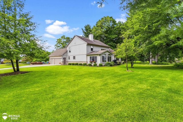 3311 Peregrine Way, Howell, MI 48843