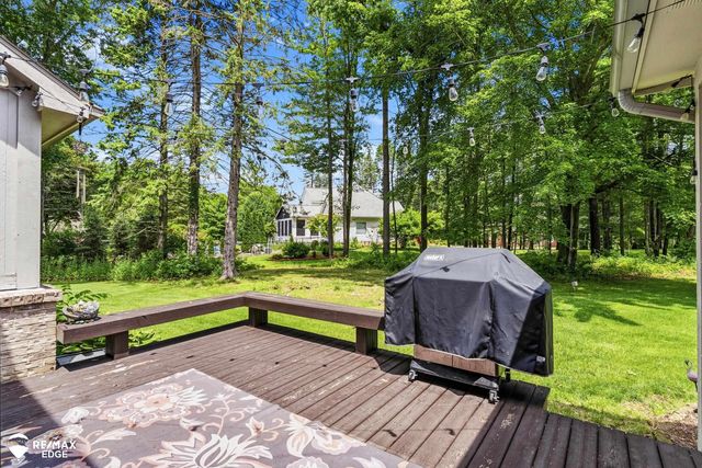 3311 Peregrine Way, Howell, MI 48843