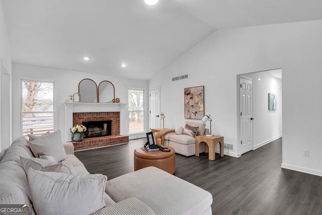 251 Lambeth Drive, Hiram, GA 30141