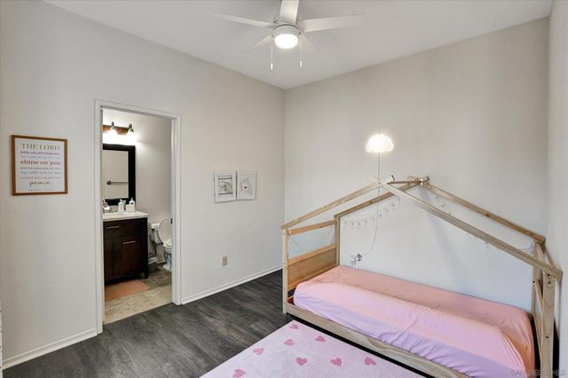 10944 Ivy Hill Drive 5, San Diego, CA 92131