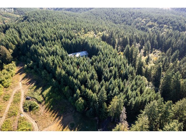29380 Se OLD RANCH Dr, Estacada, OR 97023