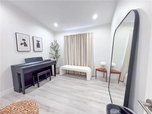 8601 Sunland Blvd 67, Sun Valley, CA 91352