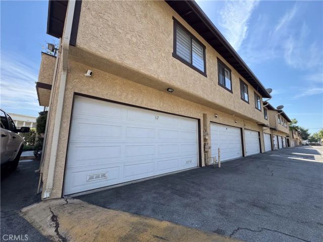8601 Sunland Blvd 67, Sun Valley, CA 91352