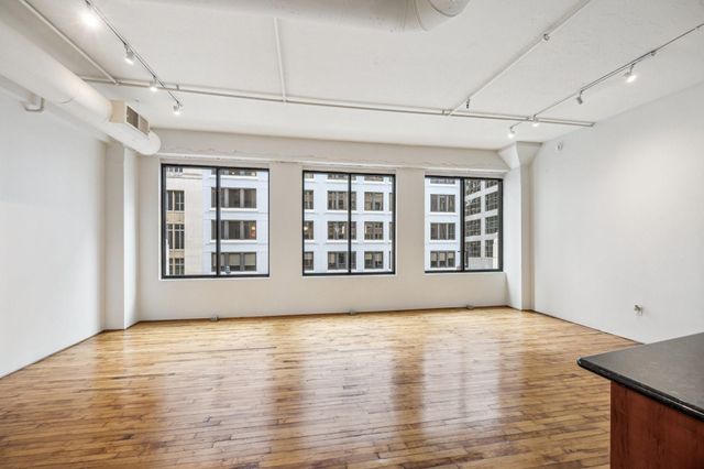 705 Main Street 302, Houston, TX 77002