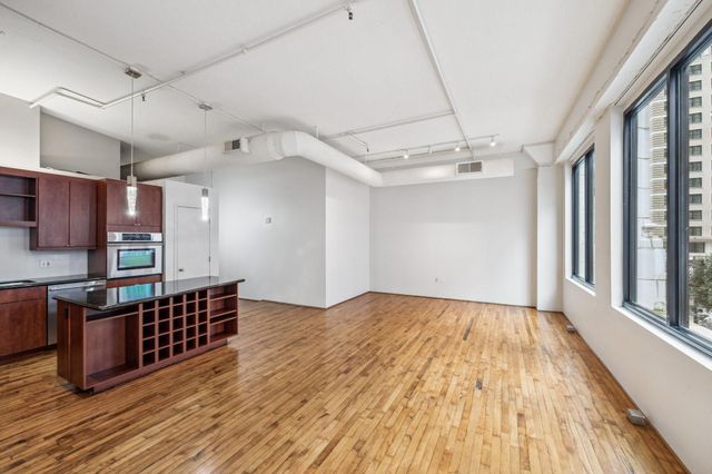 705 Main Street 302, Houston, TX 77002