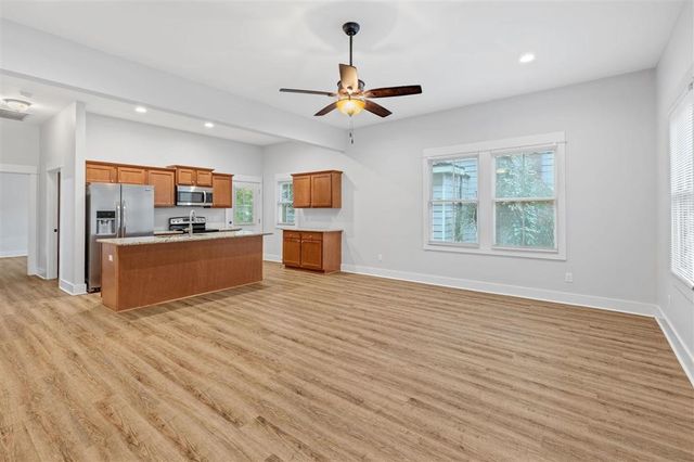 707 Division Street B, Lake Charles, LA 70601