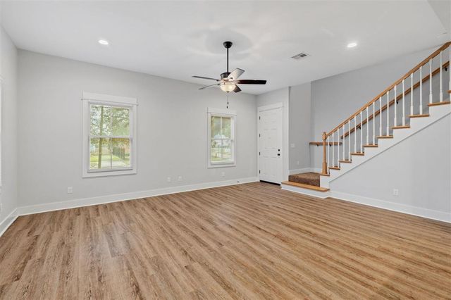 707 Division Street B, Lake Charles, LA 70601