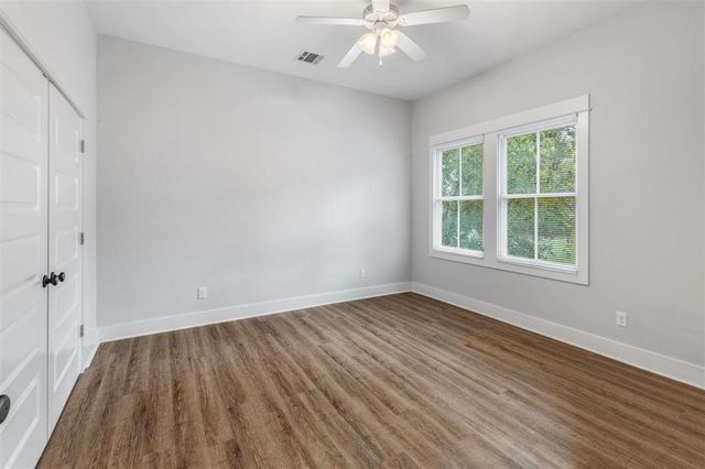 707 Division Street B, Lake Charles, LA 70601