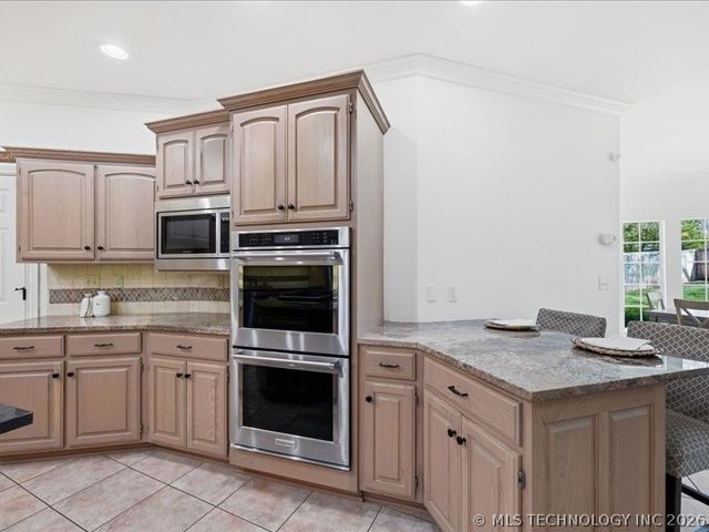 11561 S 68th East Avenue, Bixby, OK 74008