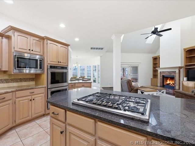 11561 S 68th East Avenue, Bixby, OK 74008