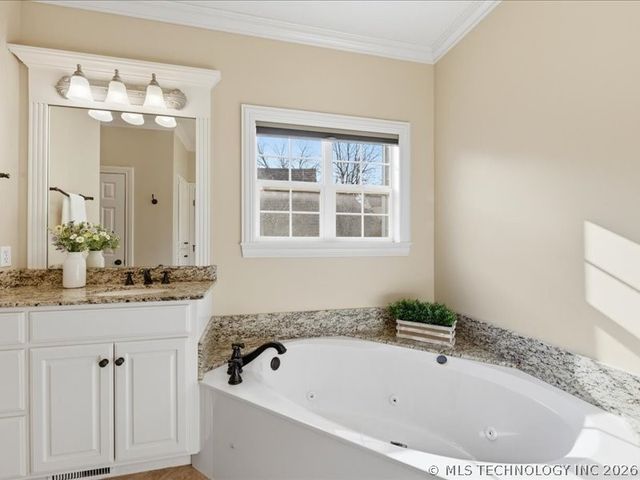 11561 S 68th East Avenue, Bixby, OK 74008