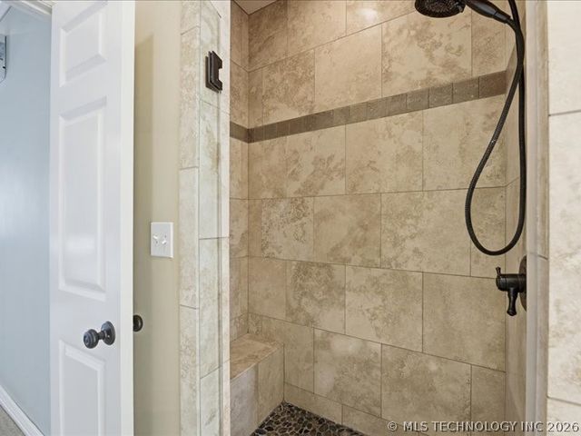 11561 S 68th East Avenue, Bixby, OK 74008