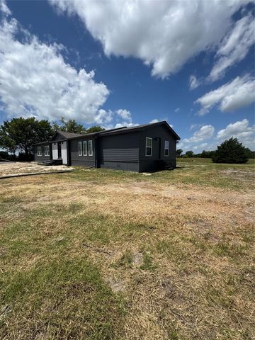 4868 County Road 2242, Greenville, TX 75402