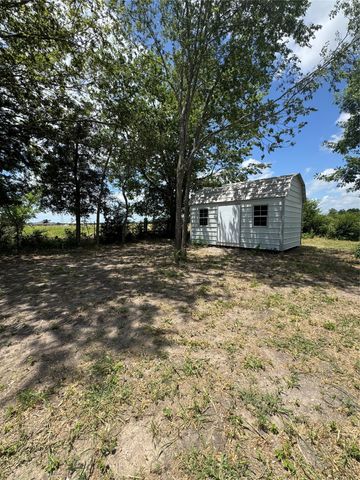 4868 County Road 2242, Greenville, TX 75402