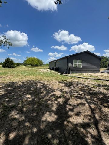 4868 County Road 2242, Greenville, TX 75402
