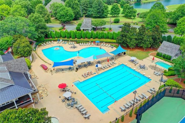 6995 Laurel Oak Drive, Suwanee, GA 30024