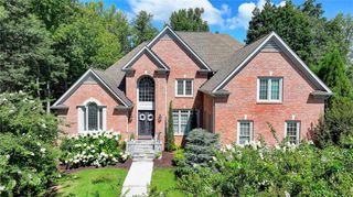 6995 Laurel Oak Drive, Suwanee, GA 30024