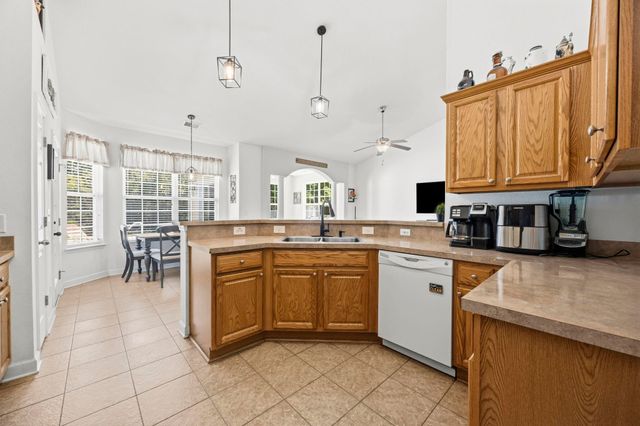 810 Indianola Ct., Myrtle Beach, SC 29579