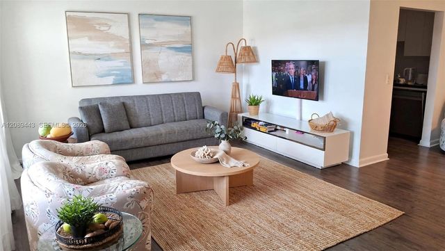 233 Preston F 233, Boca Raton, FL 33434