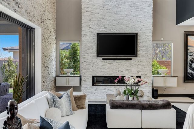 11492 Opal Springs Way, Las Vegas, NV 89135