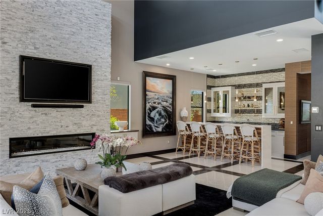 11492 Opal Springs Way, Las Vegas, NV 89135