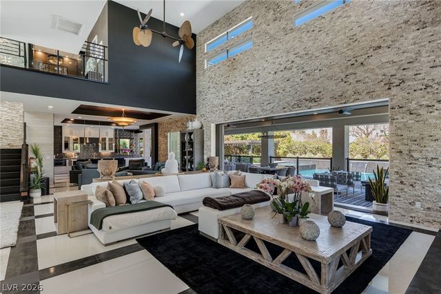 11492 Opal Springs Way, Las Vegas, NV 89135