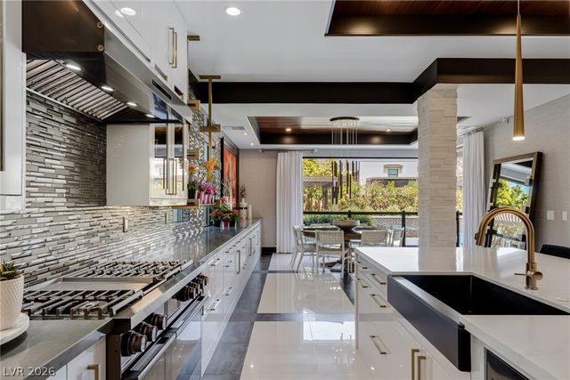 11492 Opal Springs Way, Las Vegas, NV 89135