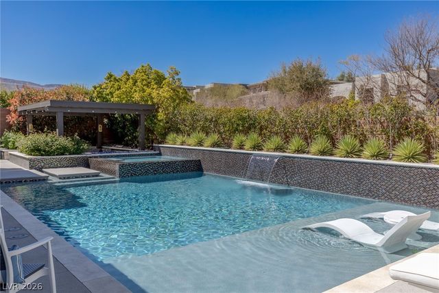 11492 Opal Springs Way, Las Vegas, NV 89135