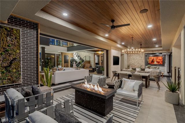 11492 Opal Springs Way, Las Vegas, NV 89135