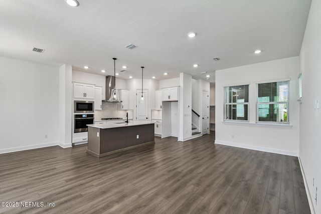 11020 INFINITE Way, Jacksonville, FL 32256