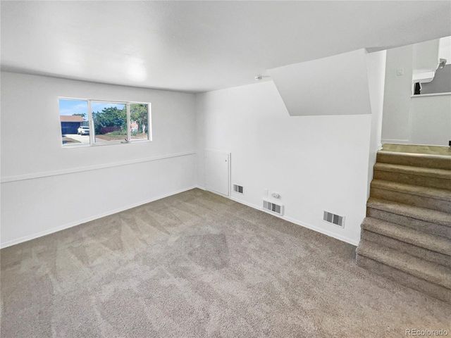 622 Dawson St, Aurora, CO 80011