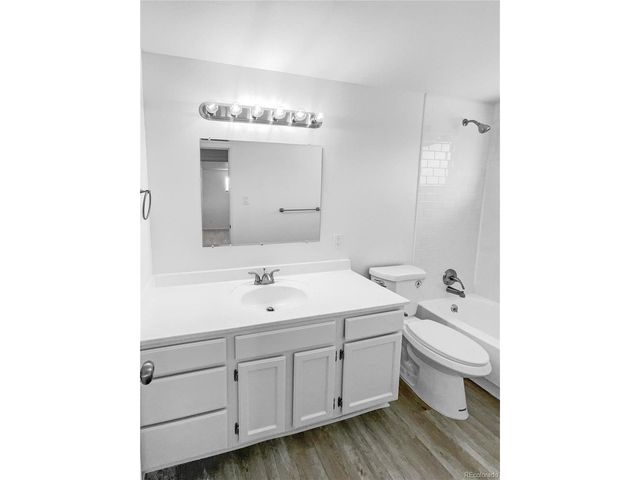 622 Dawson St, Aurora, CO 80011