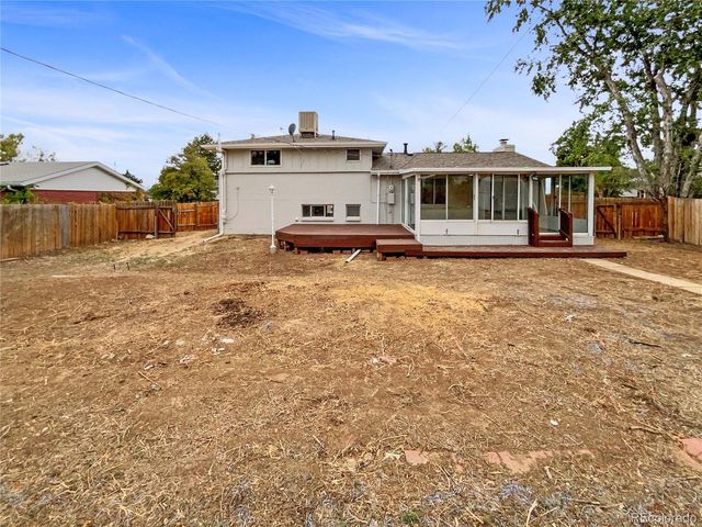 622 Dawson St, Aurora, CO 80011