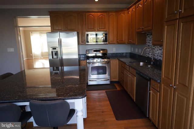 21543 TROWBRIDGE SQ, Ashburn, VA 20147