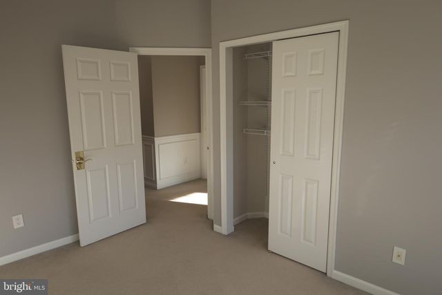 21543 TROWBRIDGE SQ, Ashburn, VA 20147