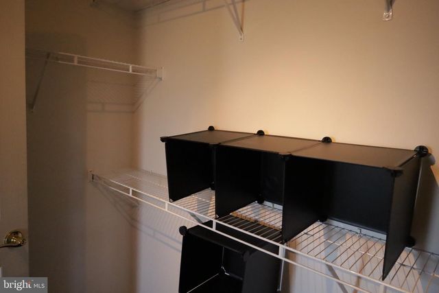 21543 TROWBRIDGE SQ, Ashburn, VA 20147