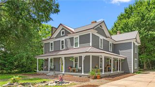 212 Fayetteville S Street, Liberty, NC 27298