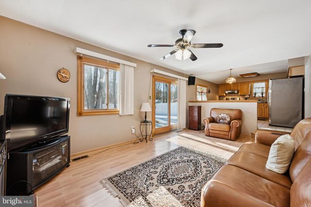 521 WOODLAND AVE, Cherry Hill, NJ 08002