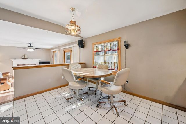 521 WOODLAND AVE, Cherry Hill, NJ 08002