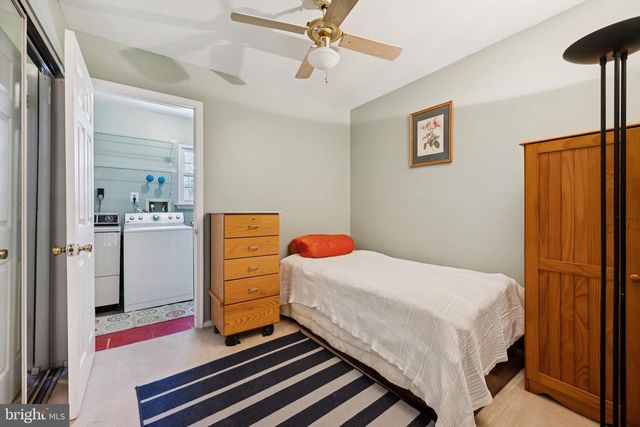 521 WOODLAND AVE, Cherry Hill, NJ 08002